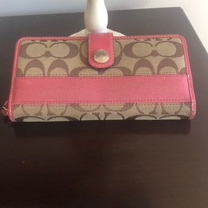 Coach Signature Wallet